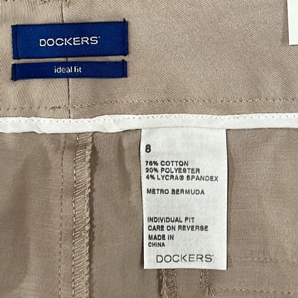 NEW Dockers Khaki Tan Bermuda Shorts Size 8 - Picture 6 of 7